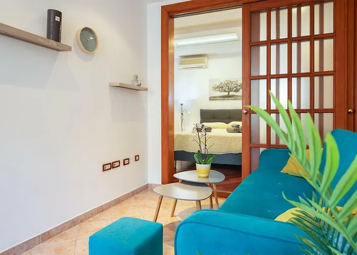 Ulysses Apartment